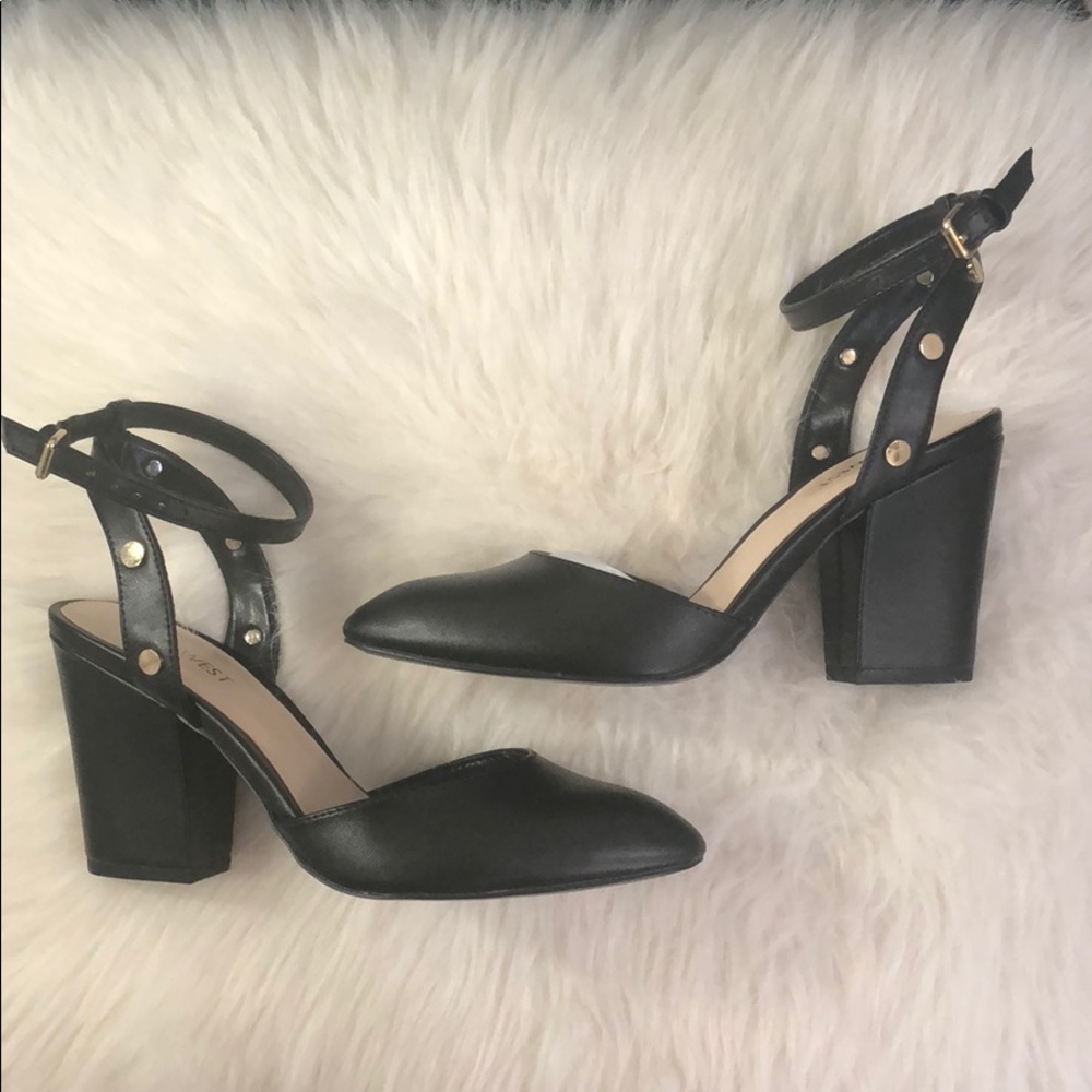 Nine West black heels